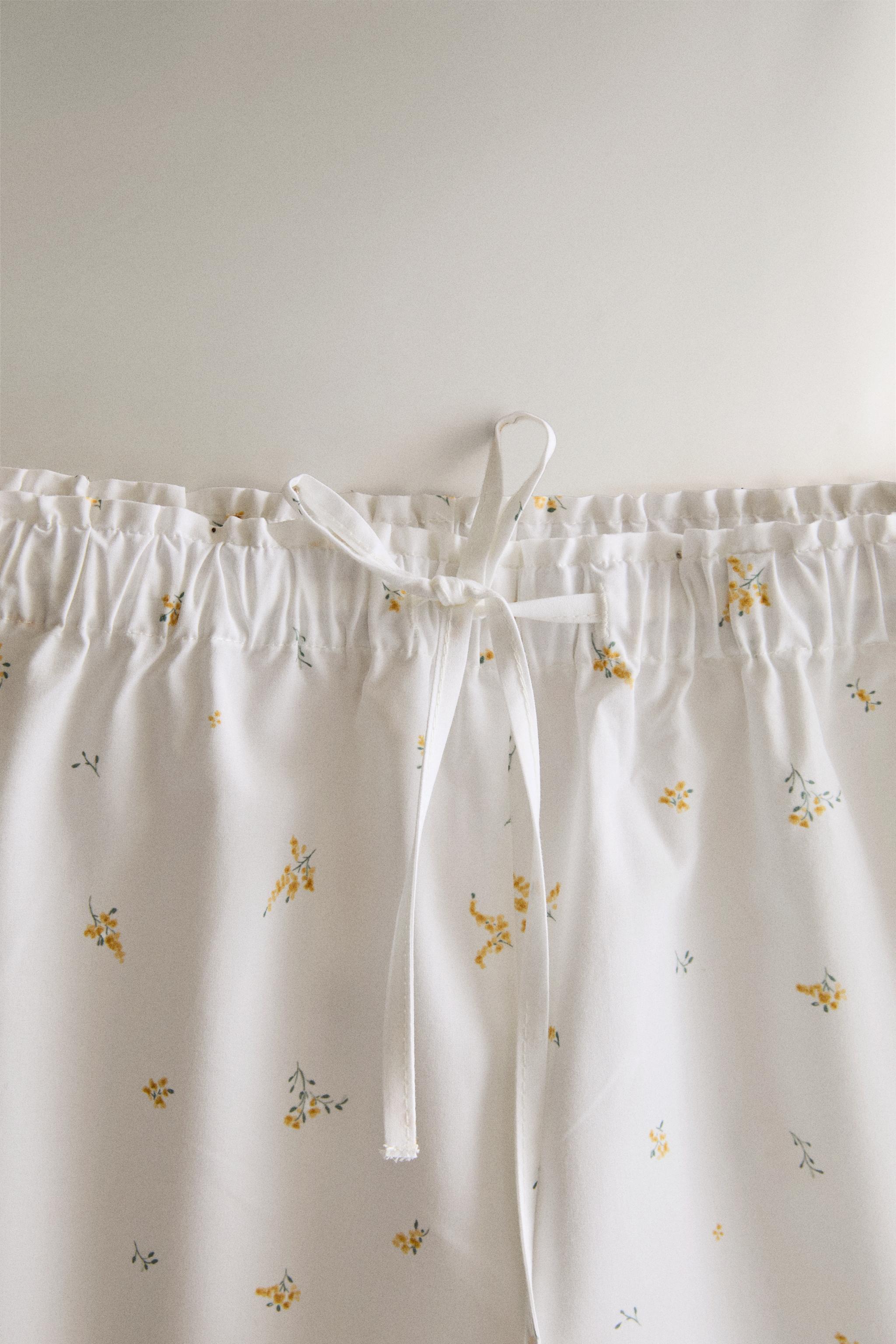 FLORAL SHORTS